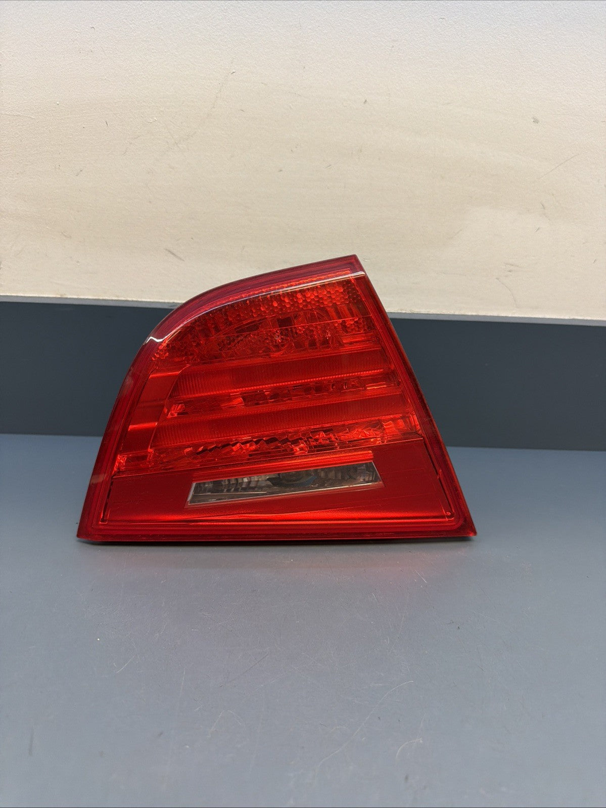 09-11 BMW E90 328i 335d Sedan Left Driver Trunk Taillight Light 4871733 OEM
