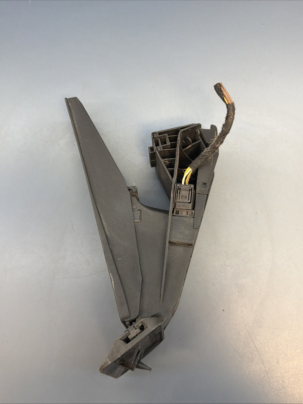 BMW E90 E92 E60 E63 E64 E84 E89 Gas Pedal Accelerator Module Unit 6789999