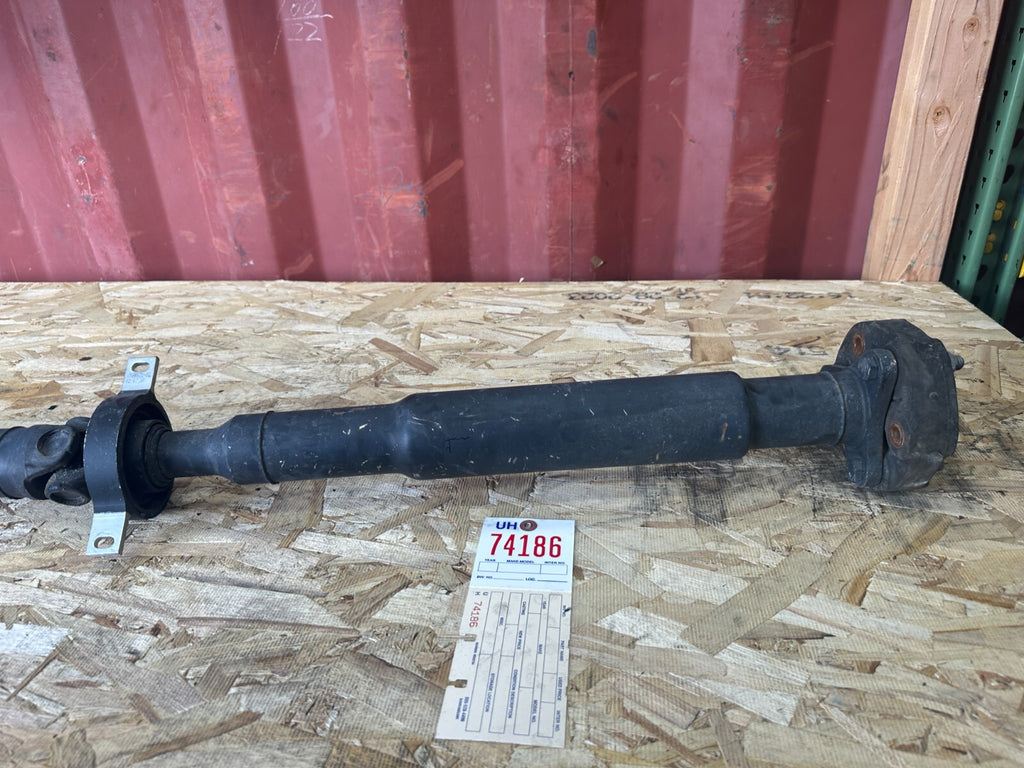 OEM BMW REAR DRIVESHAFT FITS AUTOMATIC 06-13 E90 E91 E92 E93 335i 7574678