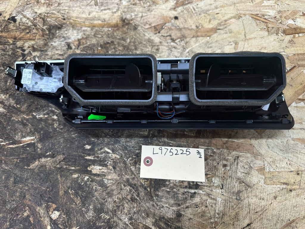 BMW 11-17 F25 X3 ENGINE START STOP+CENTER DASH AIR VENTS BLACK OEM 918474309