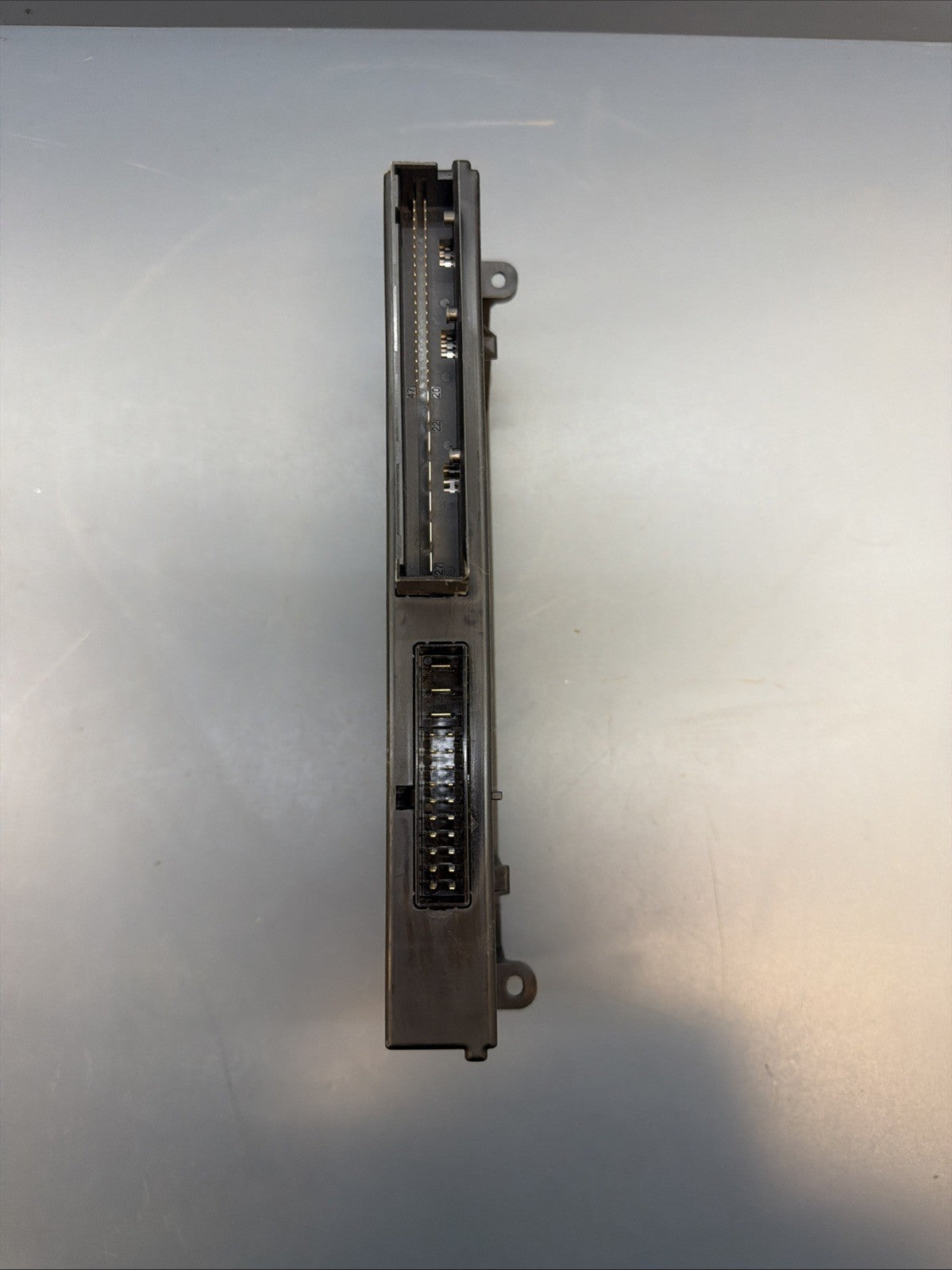 2013-2015 BMW E84 X1 Body Control Module 9298945 OEM