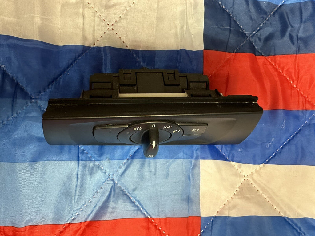 06-11 BMW 325i 328i 330i 335i HEADLIGHT FOG LIGHT CONTROL SWITCH OEM 6938864