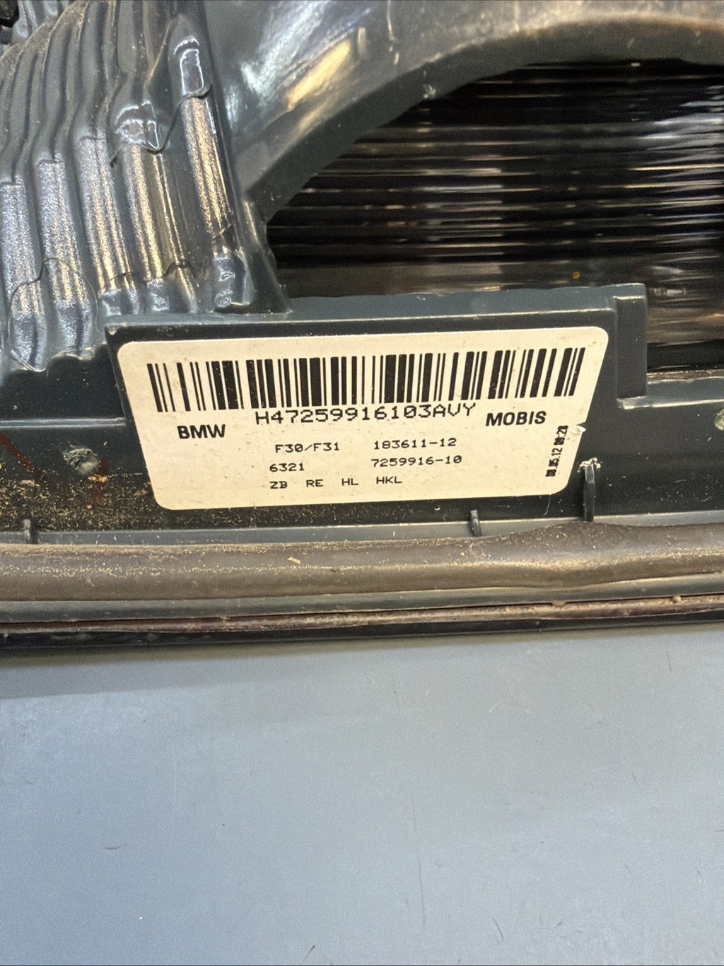 2012-2015 BMW F30 3-SERIES REAR INNER LEFT RIGHT LED TAIL LIGHT 63217259915 OEM