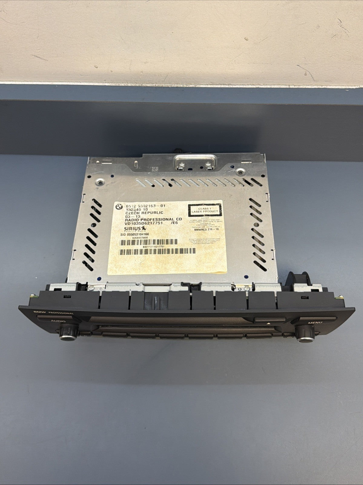 2012-2015 BMW X1 E84 AM FM CD RADIO MEDIA PLAYER RECEIVER CONTROL UNIT 9302163