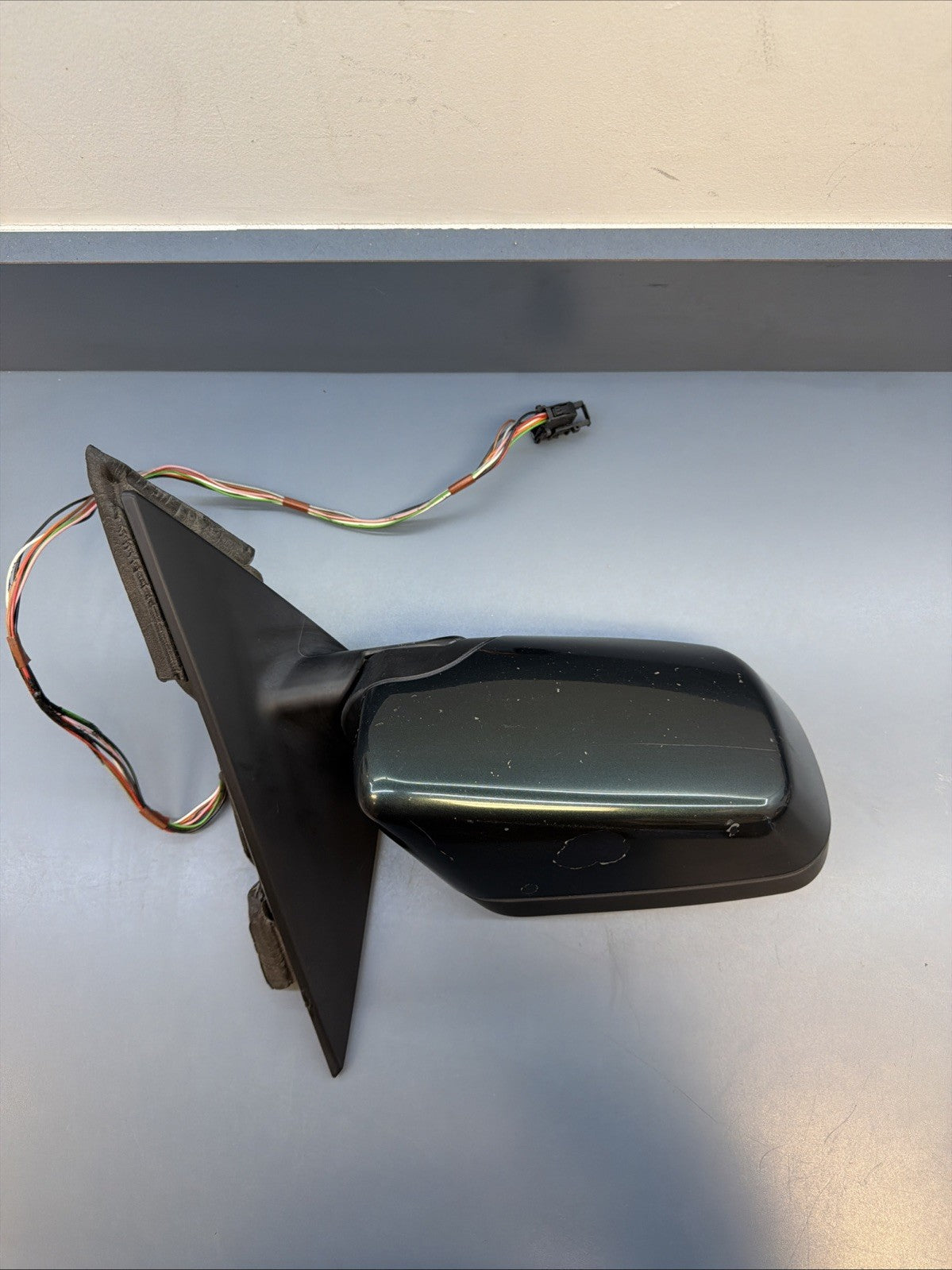 BMW E46 RIGHT PASSANGER SIDE MIRROR GREEN COMPLETE OEM BMW 0117351