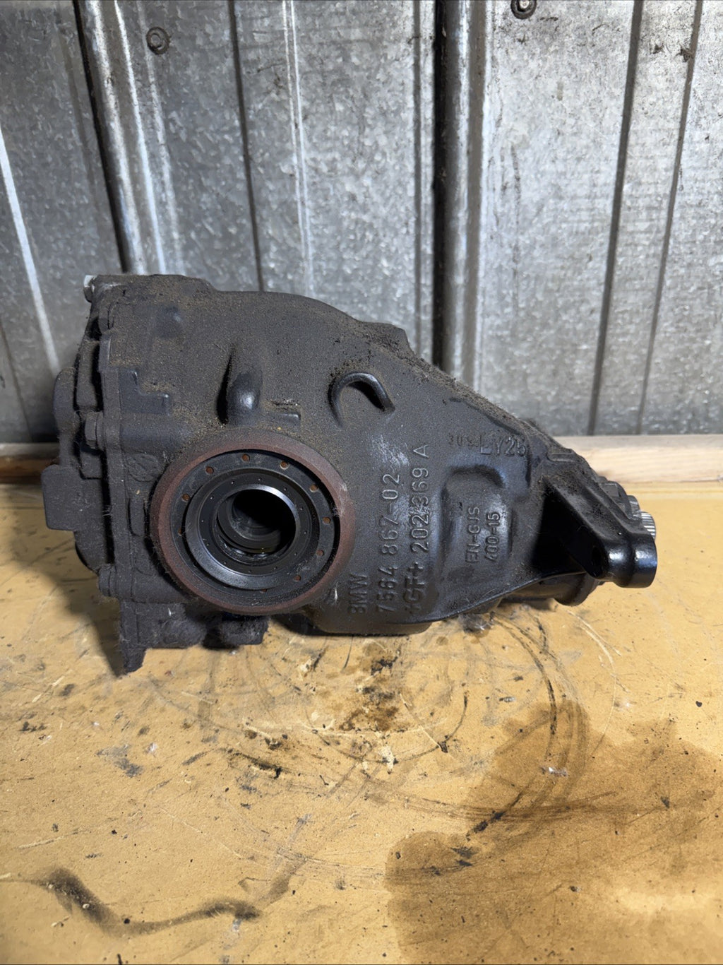 BMW REAR DIFFERENTIAL F25 X3 SERIES FINAL DRIVE 3.73 7592009