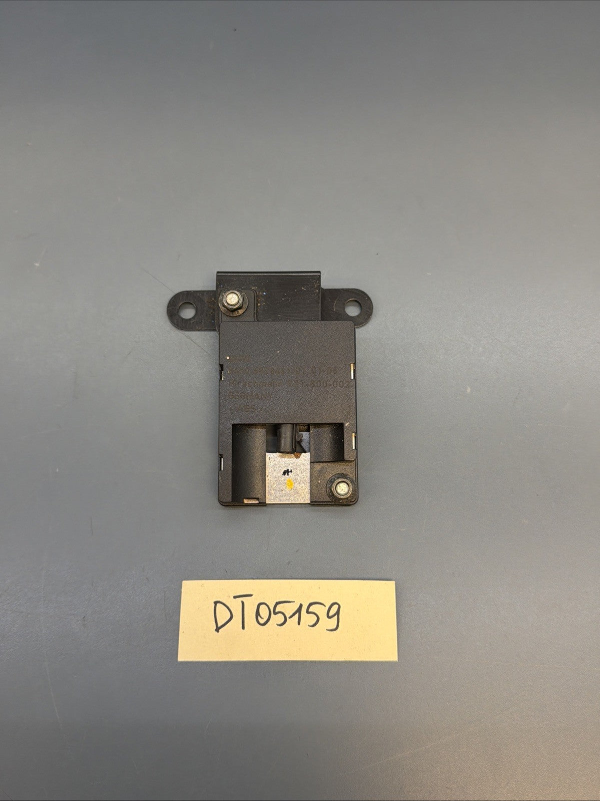 2004-2010 E60 E63 E65 E66 BMW 550i 650i 750Li Bluetooth Antenna 6928461 OEM
