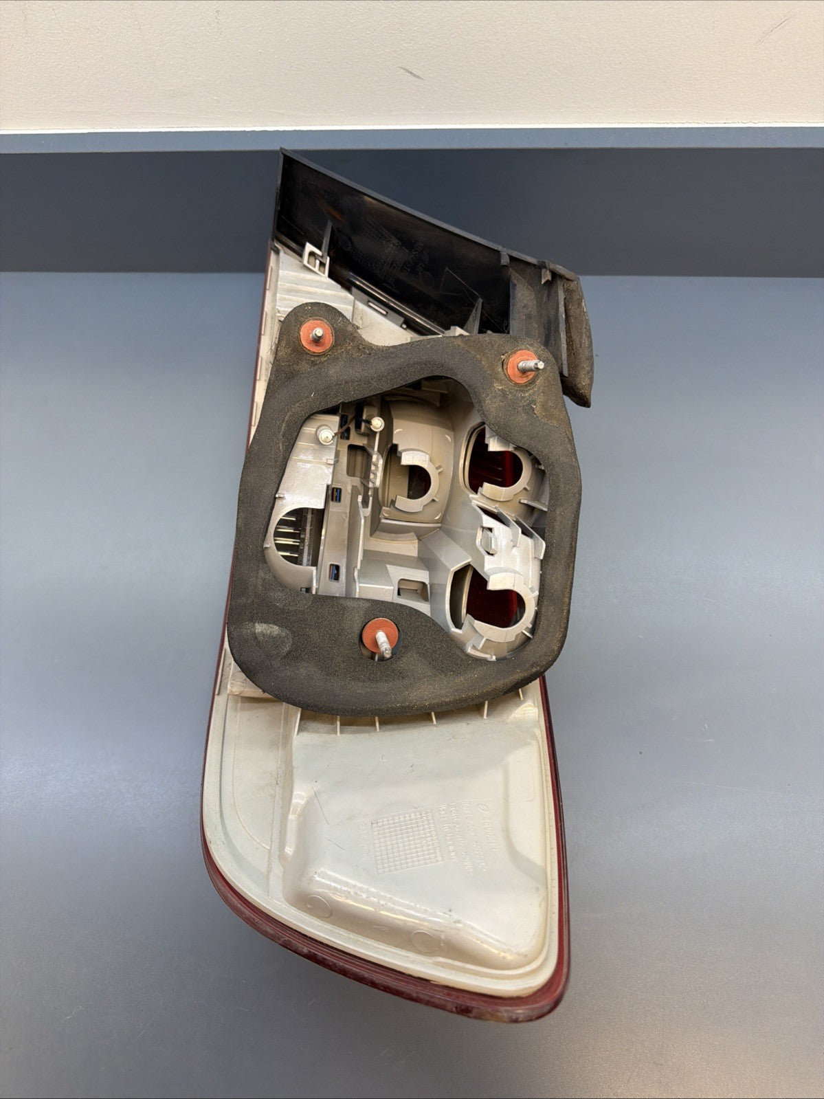 2007-10 BMW E92 3 Series Coupe Pre-LCI Outer Left Driver Taillight OEM 7174403