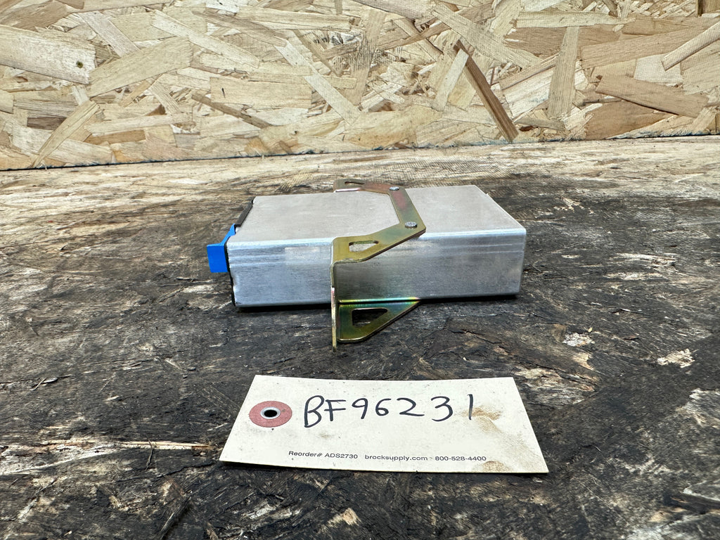 BMW 85-95 E32 E34 5/7 SERIES CRUISE CONTROL COMPUTER OEM 1388043
