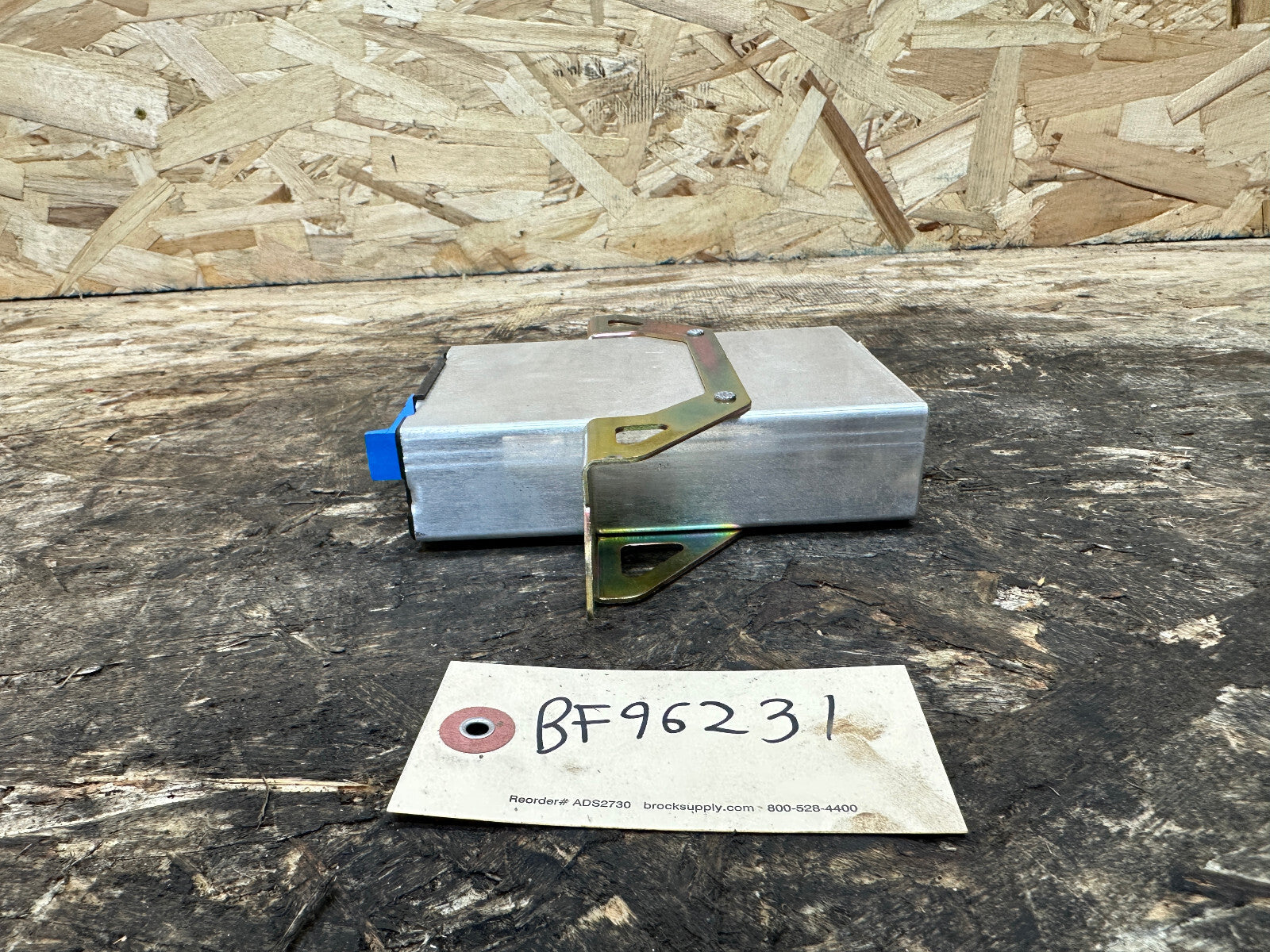 BMW 85-95 E32 E34 5/7 SERIES CRUISE CONTROL COMPUTER OEM 1388043