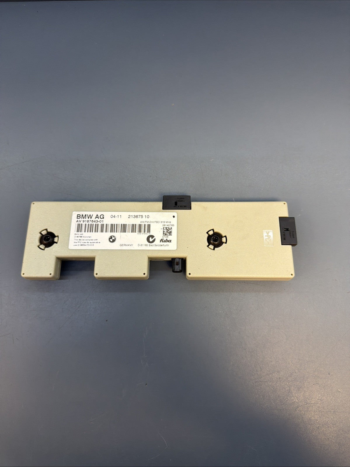 2008 - 2013 BMW E92 E90 E93 M3 Radio Antenna Amplifier Module 9187643-01 OEM
