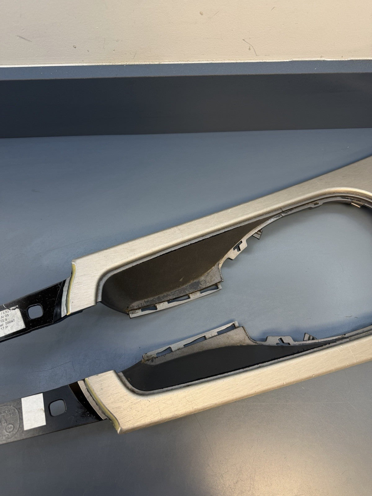 03-08 BMW Z4 E85 E86 Front Center Console Top Cover Bezel Trim Aluminum 7044312