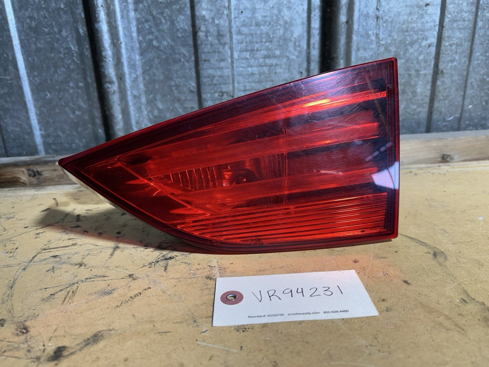 2012-2015 BMW E84 X1 REAR RIGHT INNER TAIL LIGHT ASSEMBLY OEM 2990114