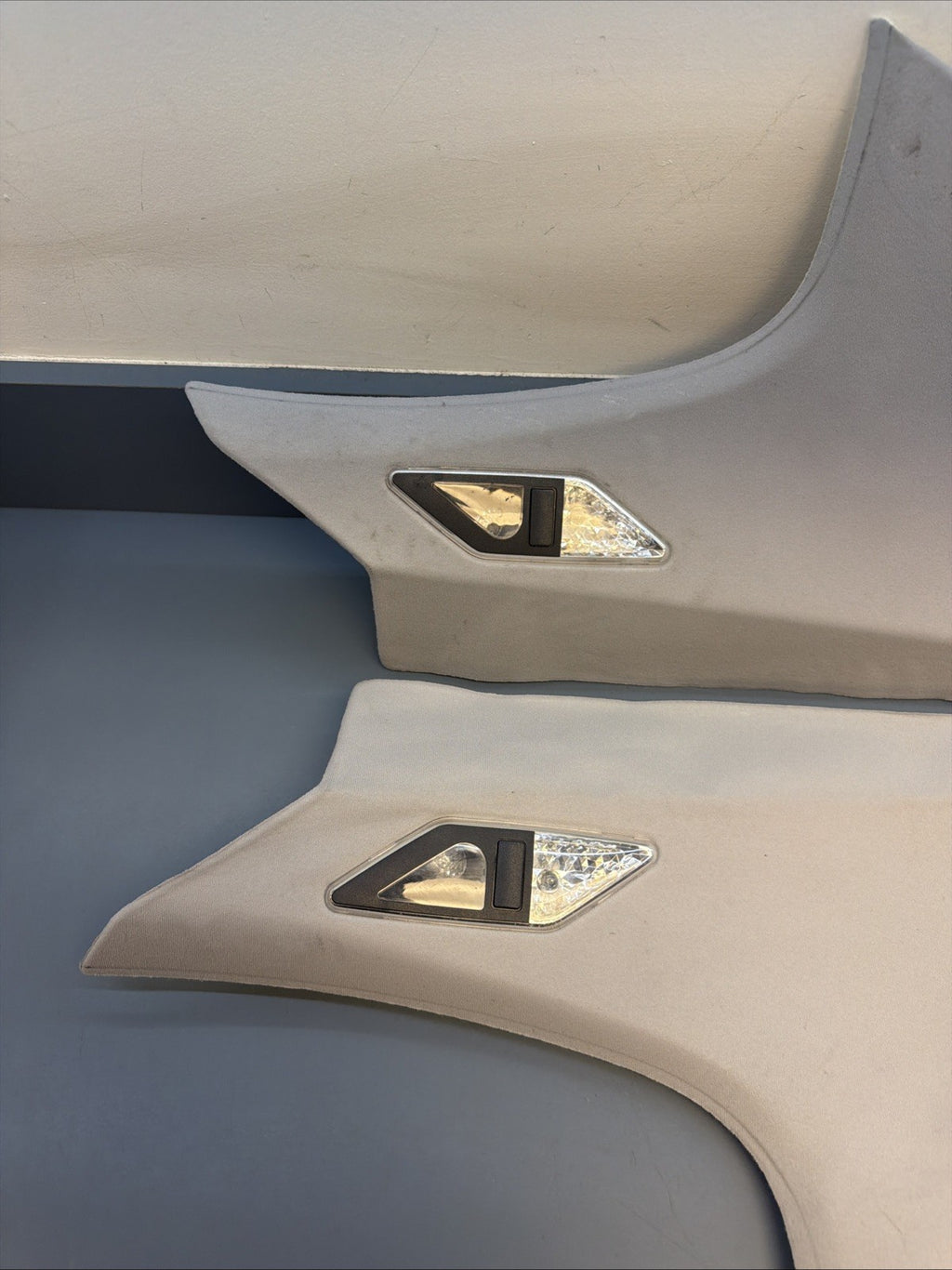 99-06 BMW E46 SEDAN Left & Right Rear C Pillar Trim Panel 8220243 8220244 GRAY