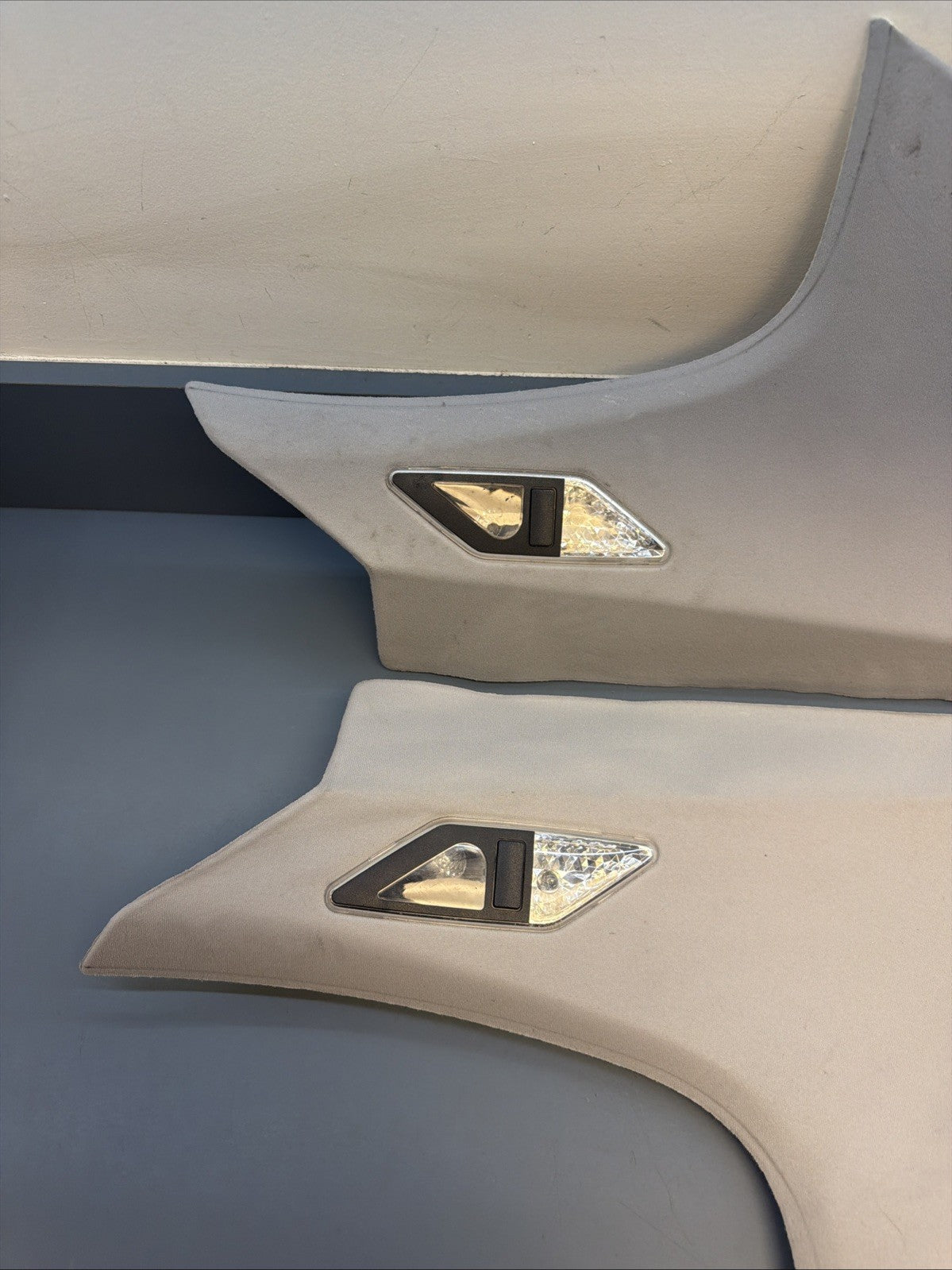 99-06 BMW E46 SEDAN Left & Right Rear C Pillar Trim Panel 8220243 8220244 GRAY