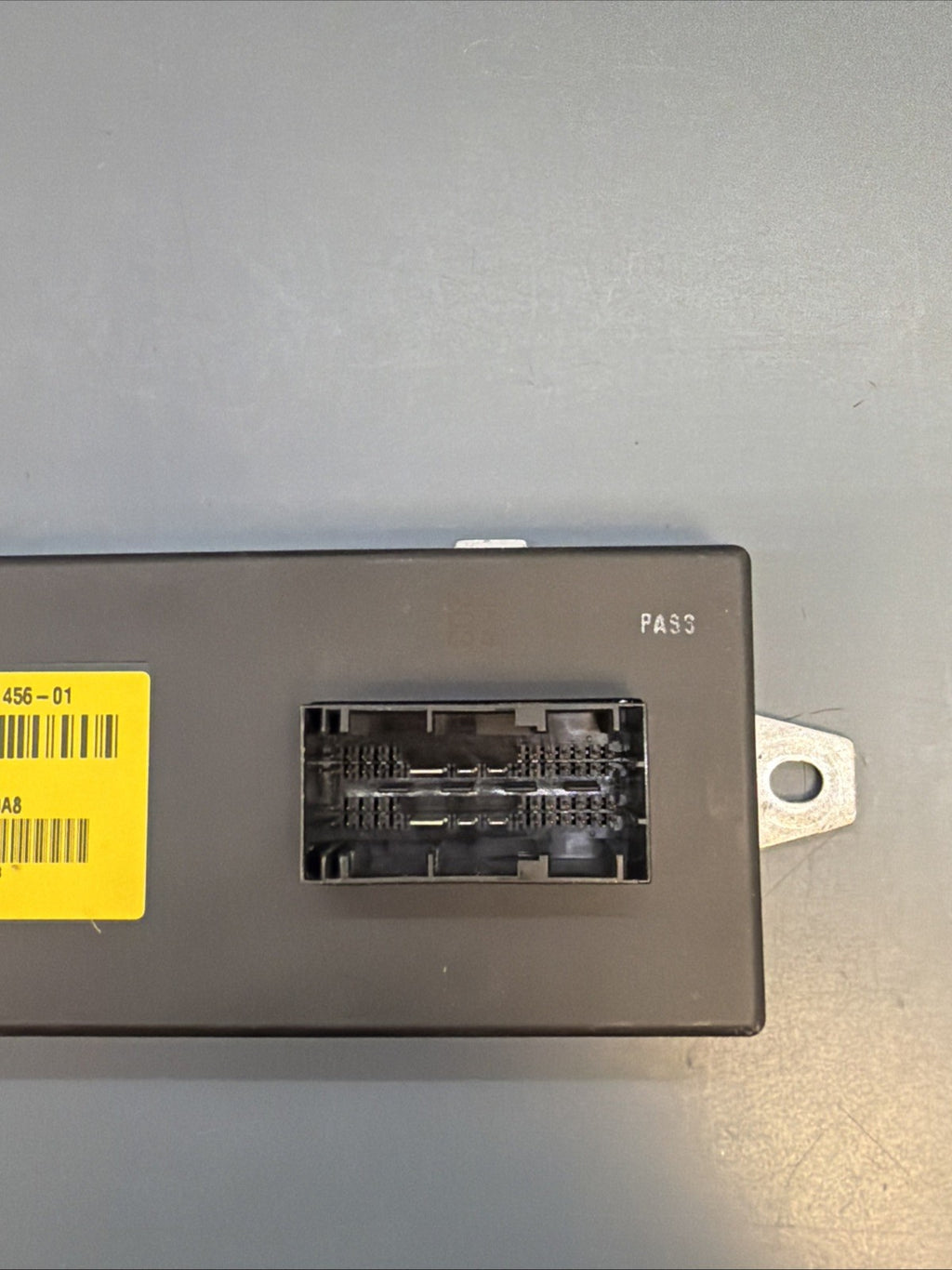 BMW E60 E61 E63 E70 E71 525i DYNAMIC DRIVE CONTROL MODULE OEM 6765456