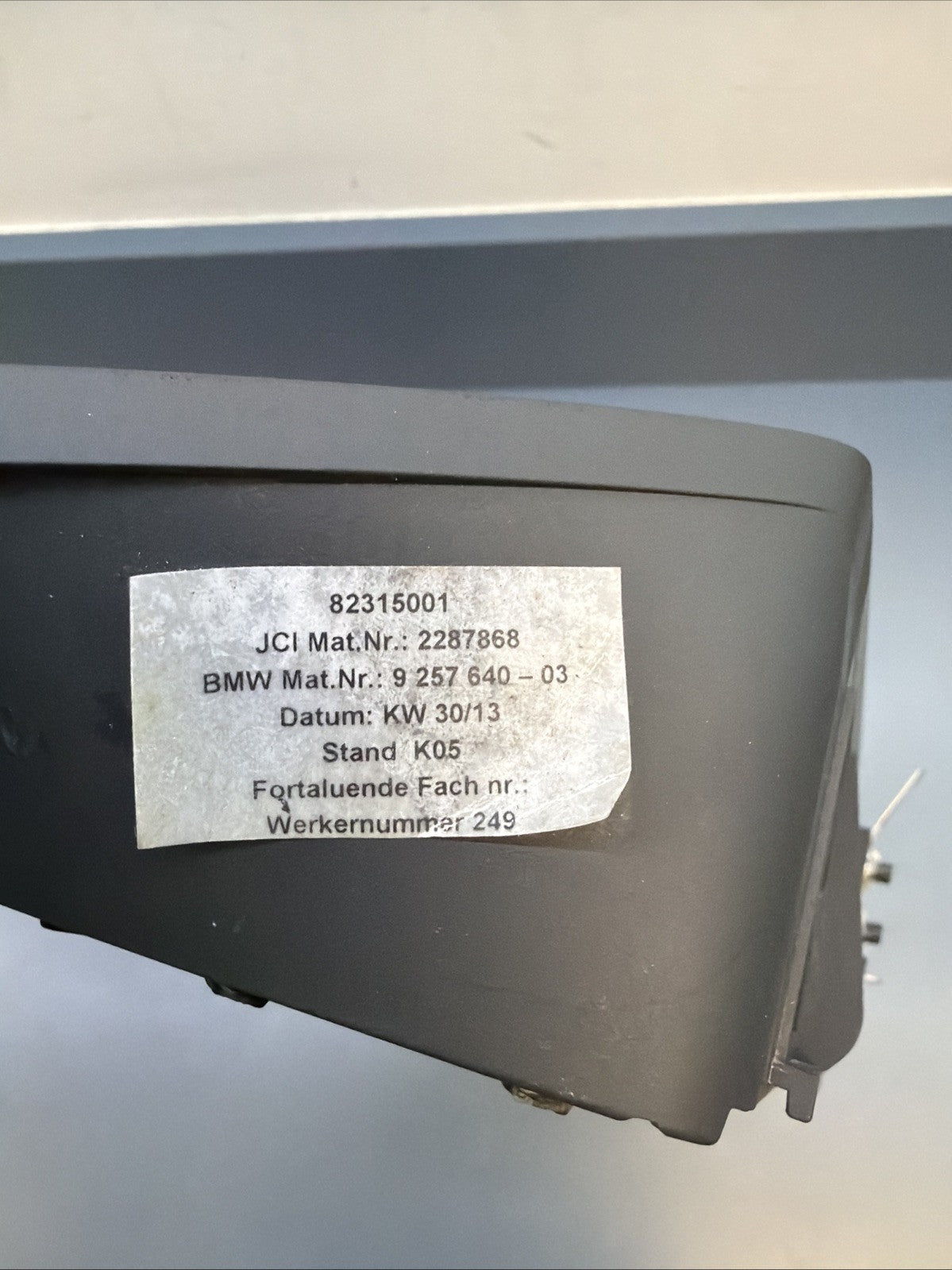 2012-2015 BMW X1 - MMI LCD Display Screen TRIM / Bezel 9257640