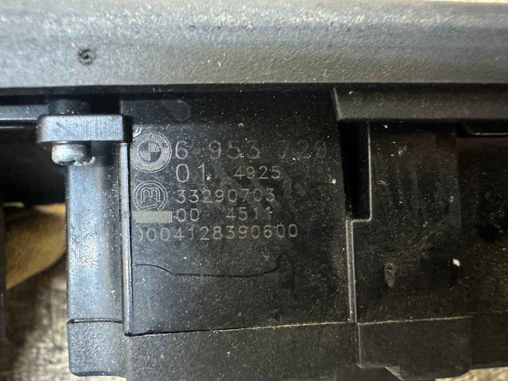 BMW 04-07 E60 5 SERIES BLACK HEADLIGHT CONTROL SWITCH PANEL 6925261+6953720