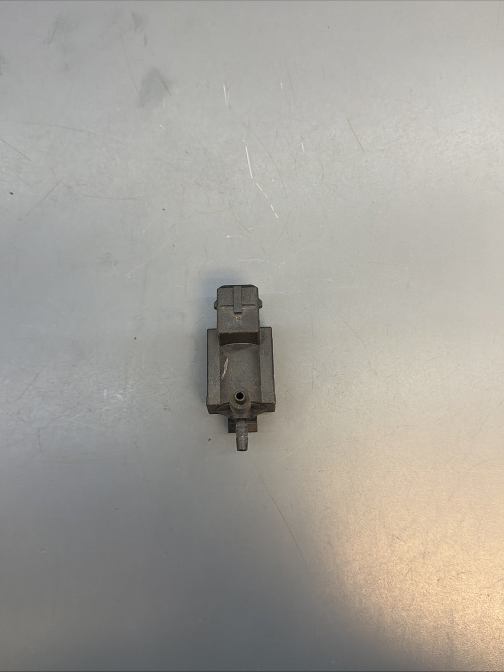 1996-2005 BMW E36 E46 323 325 328 330 M3 Electric Solenoid Vacuum Valve 1742712