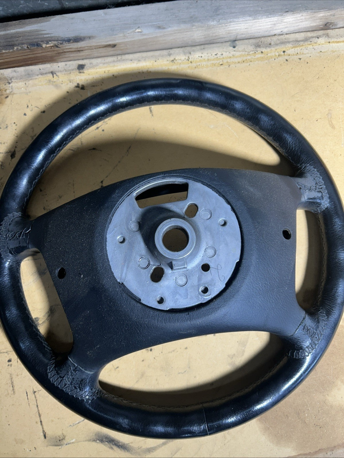 99-06 BMW OEM 330XI STEERING WHEEL W/O CONTROL SWITCHES LEATHER BLACK 6753947