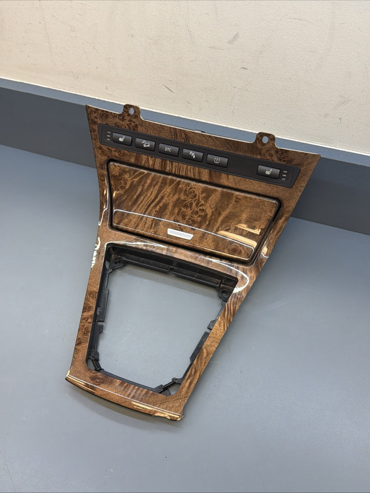 2004-2008 BMW X3 (E83) CENTER CONSOLE ASHTRAY SHIFTER TRIM 3411706 OEM
