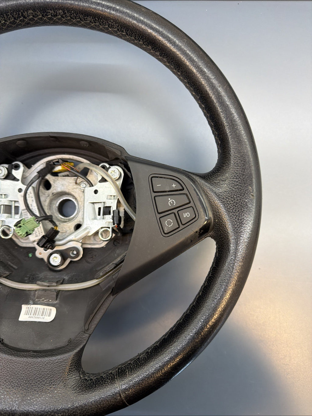 2007-2010 BMW X3 3.0L - 3-Spoke Steering Wheel (Leather) 3448455