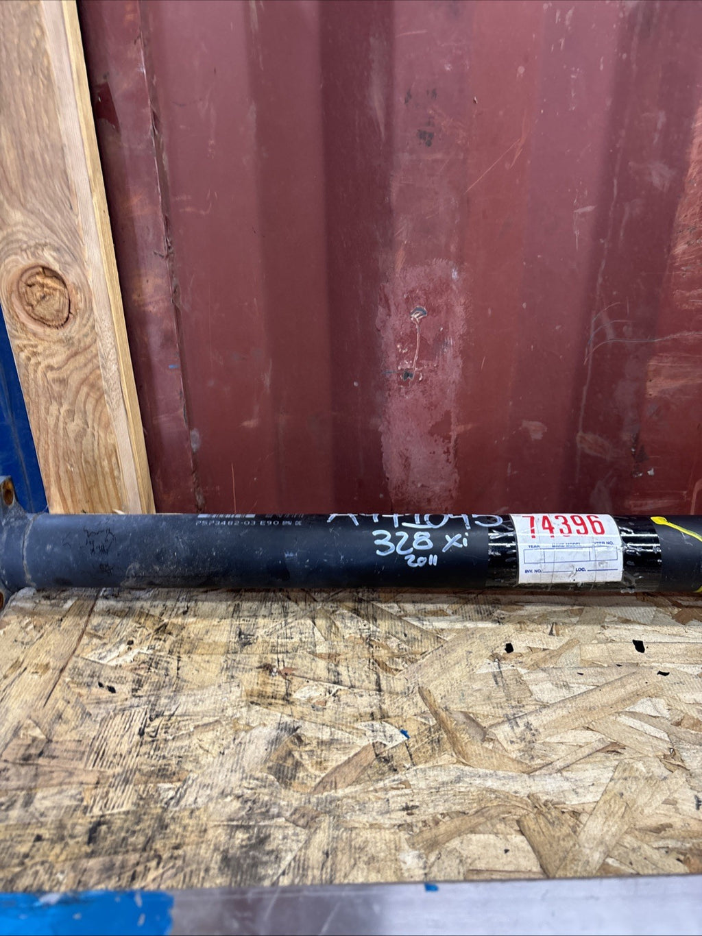 OEM Rear Drive Shaft Prop Drive Shaft For BMW 3 SERIES E90 2610 7573482 AWD