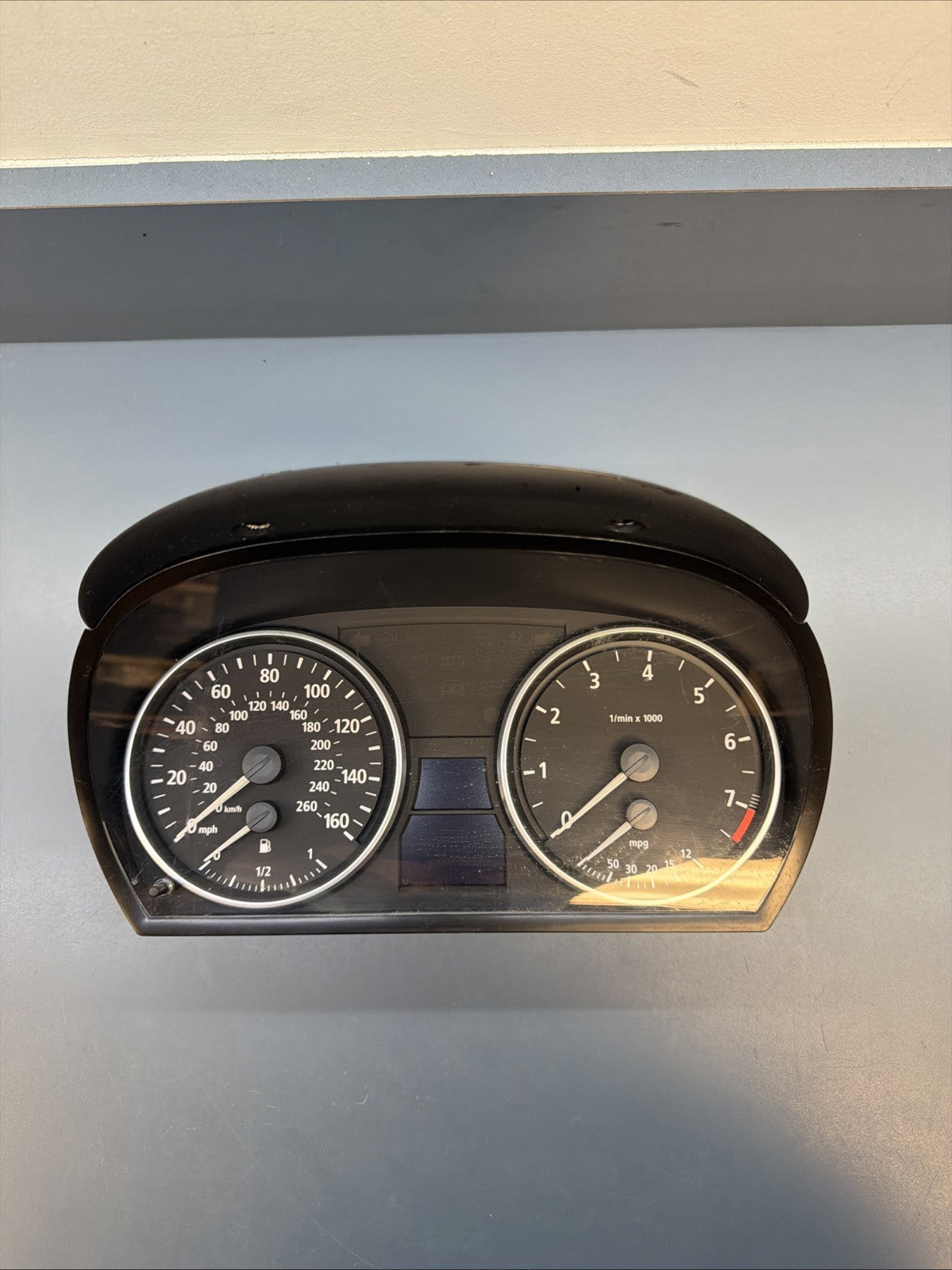 BMW 2005-2012 E90 SPEEDOMETER INSTRUMENT GAUGE CLUSTER MPH OEM 9130297 226K