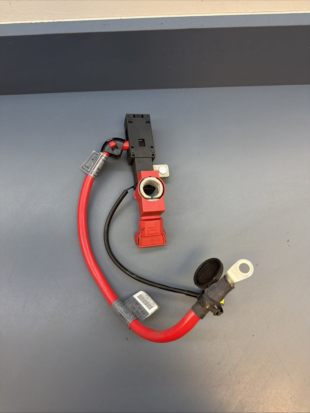 06-13 BMW E88 E82 E90 E92 1/3 Series X1 Positive Terminal Battery Cable 6938495