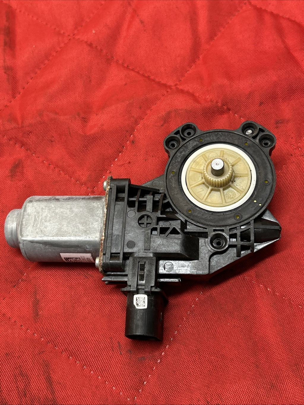 OEM BMW Rear Left Window Motor Regulator for 2010-2017 BMW X3 7258535