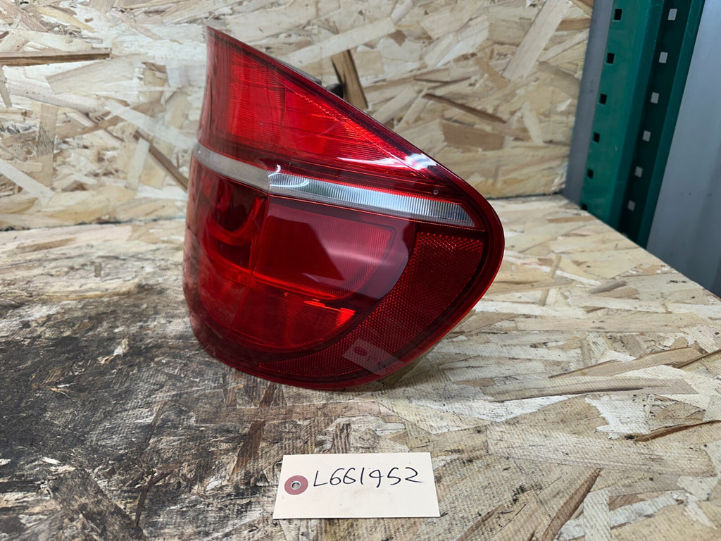 BMW 2011-2014 E70 LCI REAR RIGHT+LEFT SIDE OUTER TAIL LIGHT SET OEM 7227792+1