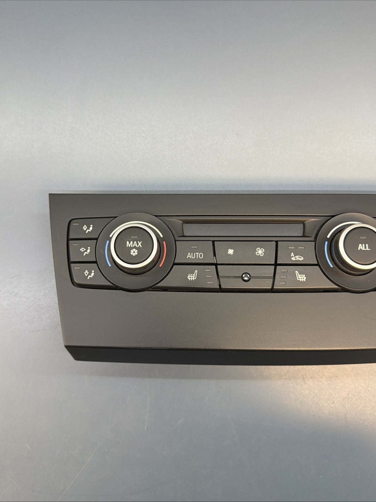 BMW 04-13 E81 E88 E90 E84 1/3 SERIES X1 AC CLIMATE CONTROL PANEL OEM 9250393