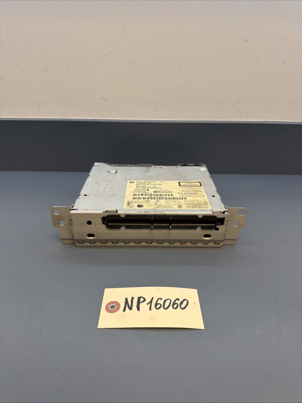 BMW F22 F30 F32 F33 F36 RADIO AUDIO MEDIA CD DISC CHANGER HEAD UNIT 9281528
