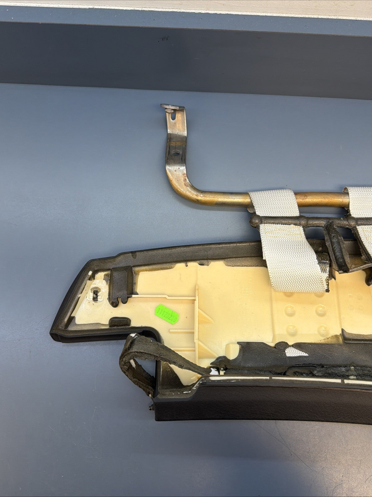 1999-2006 BMW E46 3-Series RH Passenger Air Dash Cover 8196094