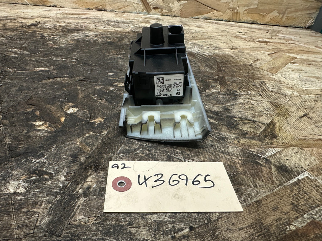 BMW 2006-2012 E90 HEADLIGHT FOG LIGHT CONTROL SWITCHES W BLACK TRIM OEM 9169398