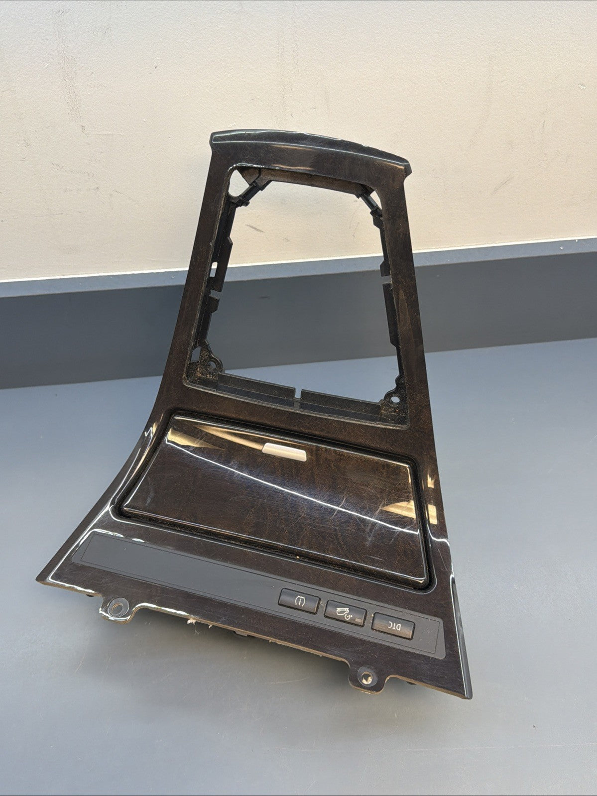 2004 - 2010 BMW X3 E83 Center Console Ashtray Shifter Trim 3411706 OEM
