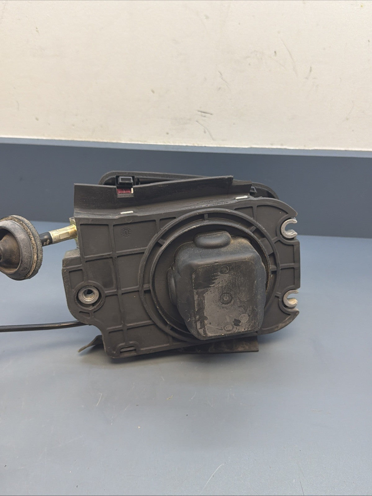 2000-2006 BMW 3 SERIES AUTOMATIC TRANSMISSION SHIFTER 1422277