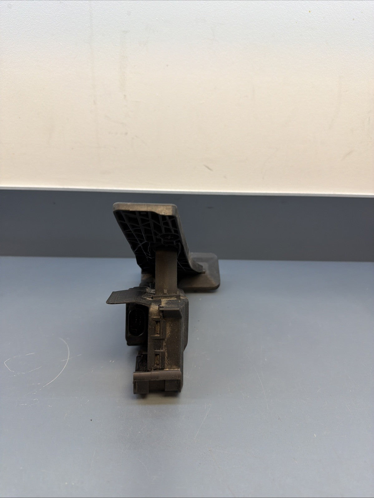 2012-2018 BMW F30 F31 F34 3-SERIES GAS ACCELERATION PEDAL 6853175 OEM