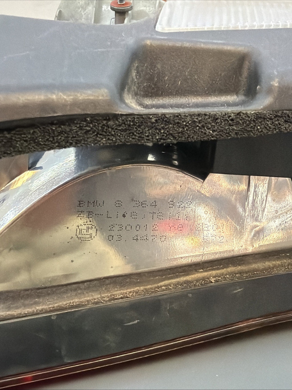 1999-2001 BMW 320i 323i 325i Sedan Right Passenger OEM 8364922 Tail Light