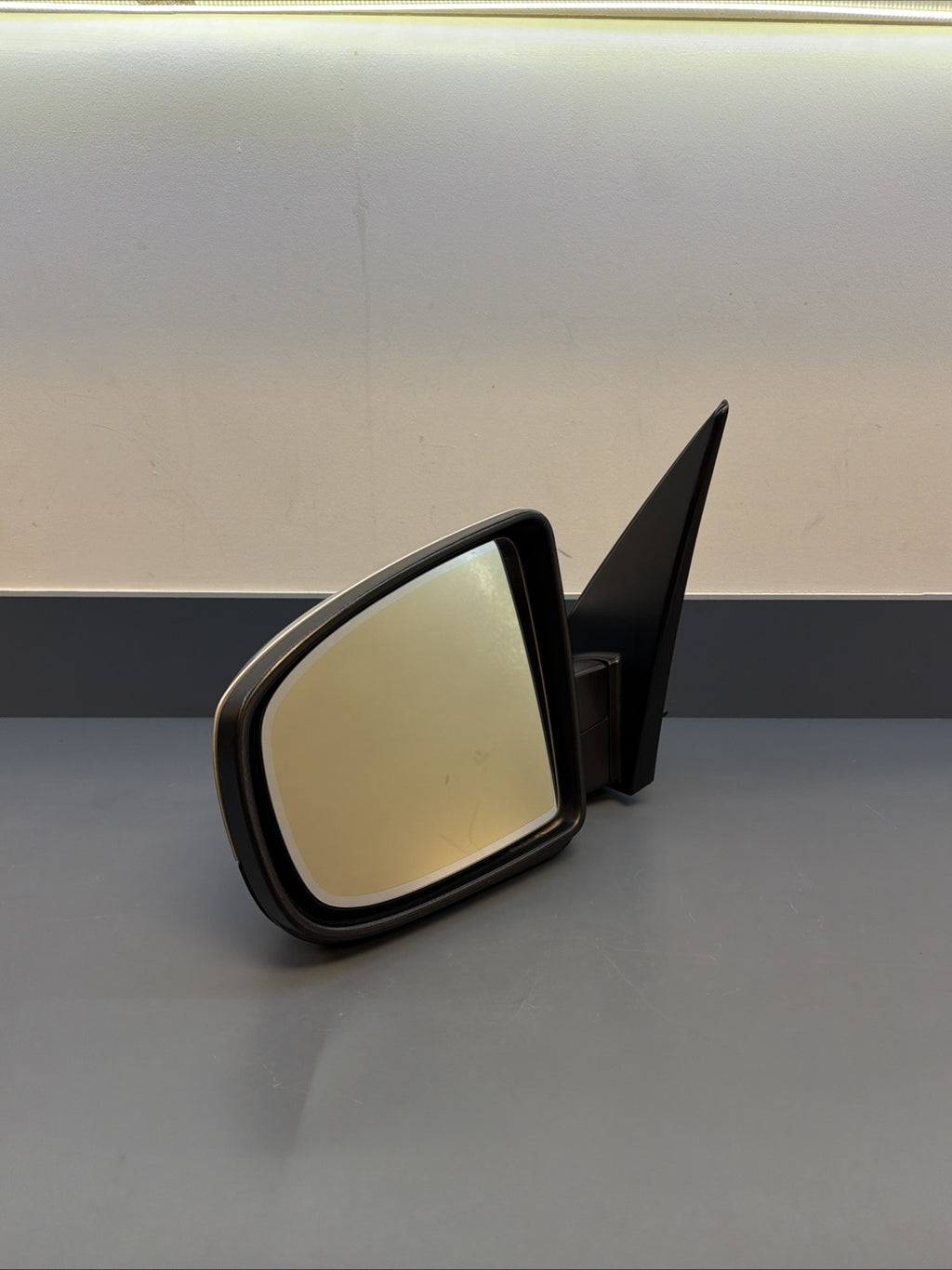 2008-2013 BMW X5 E70 Left Power Door Side View Mirror 607095 OEM