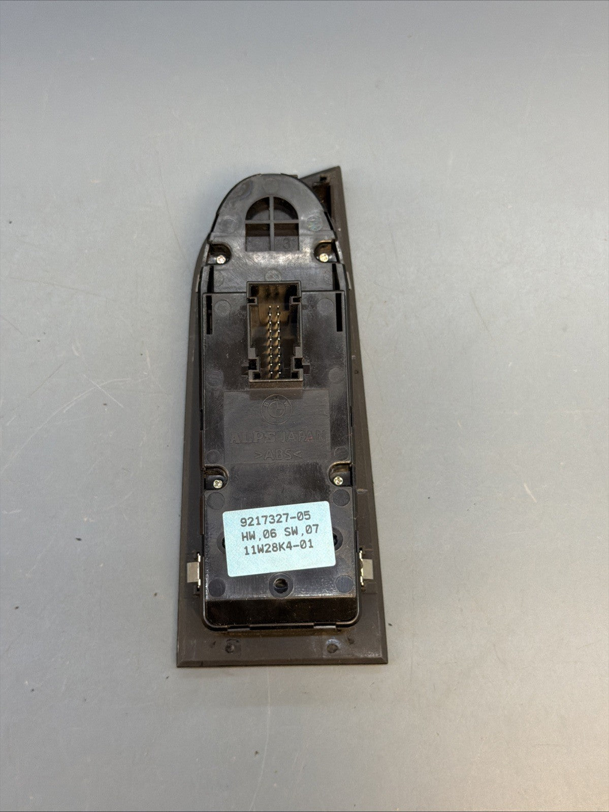 2006-12 BMW E90 328i LEFT SIDE DOOR SWITCH OEM 9217327