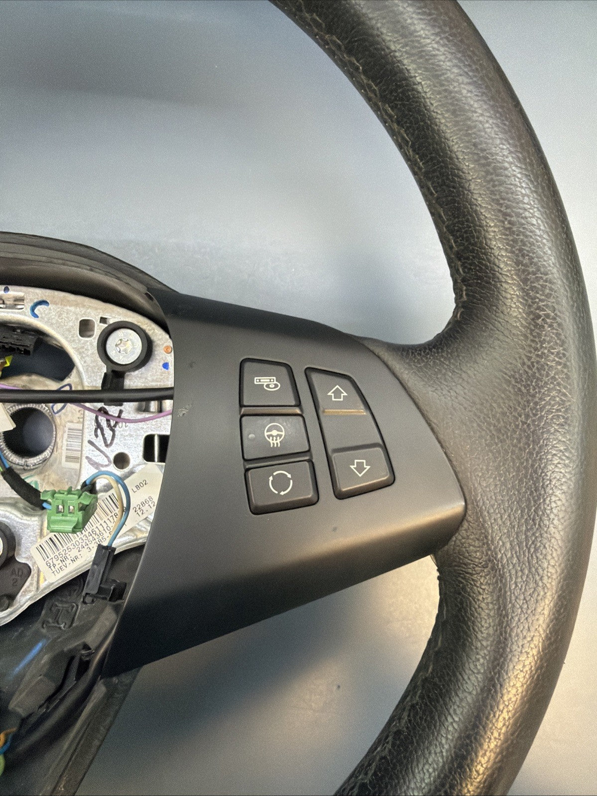 2007-2013 BMW X5 (E70) DRIVER HEATED STEERING WHEEL ASSEMBLY W/SWITCHES 9217866