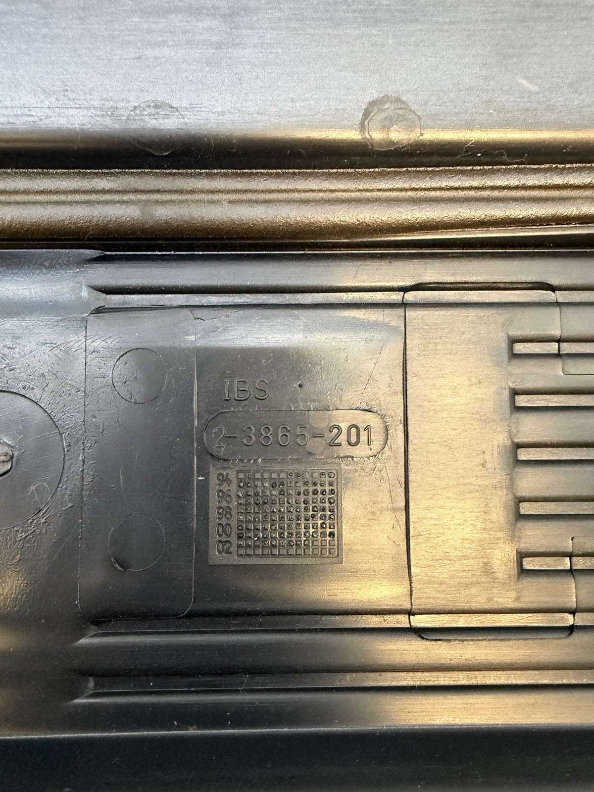 OEM 2000-2006 BMW E36 E46 E39 X5 Z3 M52 M54 Engine Cylinder Valve Cover Trim Set