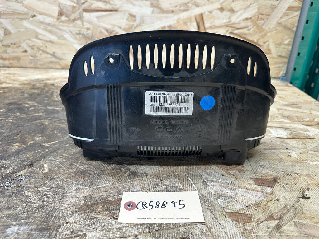 BMW 02-05 E60 5 SERIES SPEEDOMETER INSTRUMENT GAUGE CLUSTER MPH OEM 6958594
