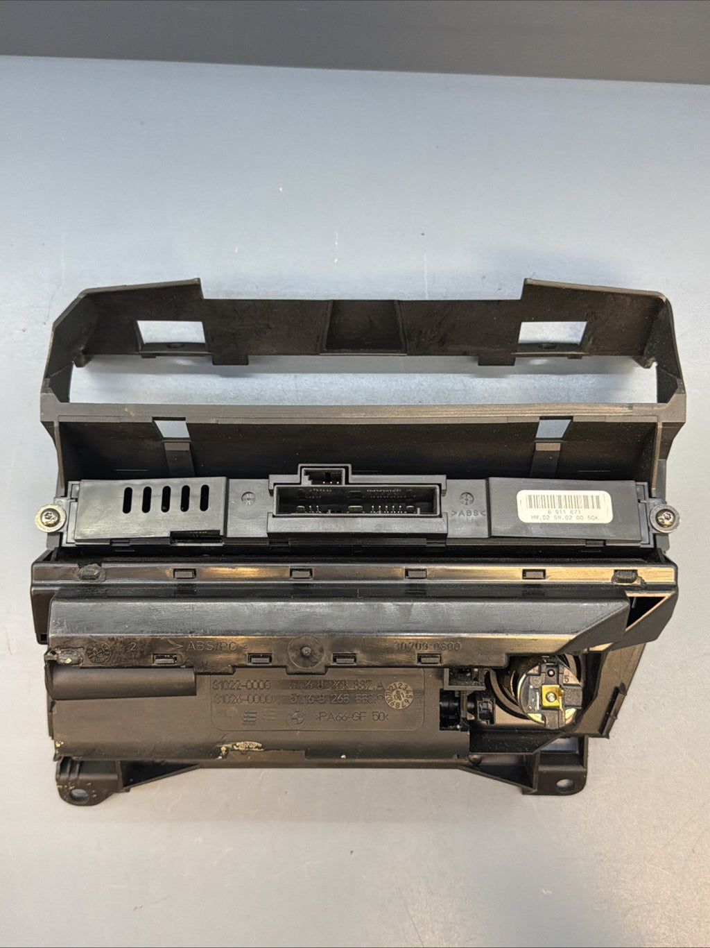 01-06 BMW E46 3-SERIES DASH CENTER CONSOLE ASH TRAY 8268887 OEM