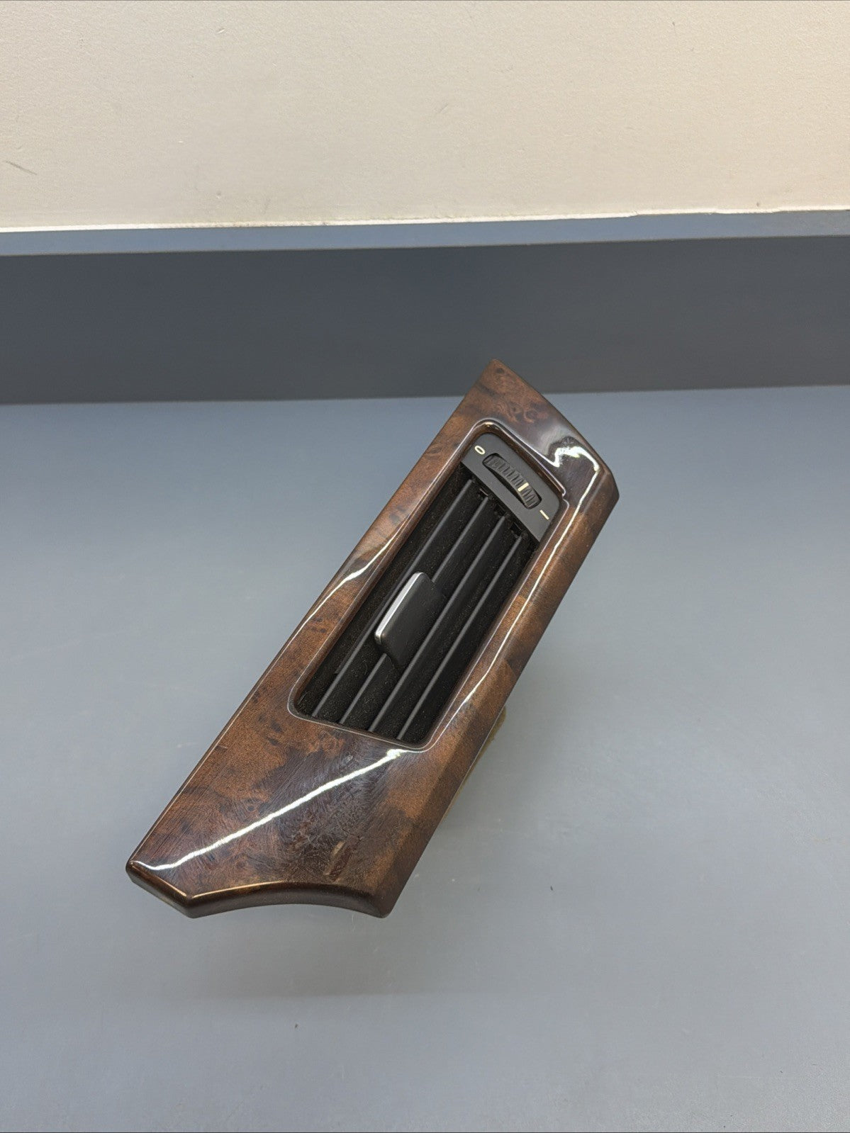 06-13 BMW E93 328i 335i Left Driver Side Dash Air Vent Flow Grill 9130459OEM