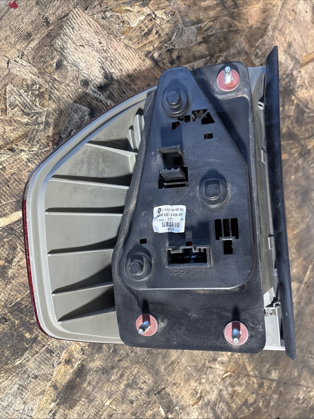 BMW X3 LIGHT OUTER REAR RIGHT DRIVER SIDE 3418440 E83 2003 - 2006