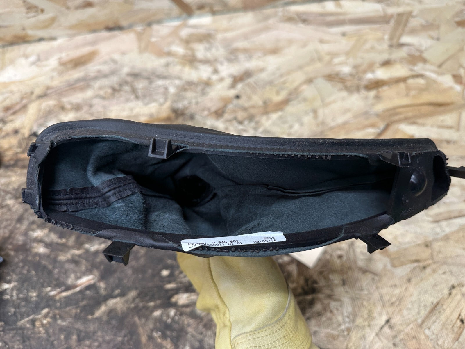 BMW 2012-2019 F30 PARKING BRAKE LEATHER BOOT COVER BLACK OEM 7846807