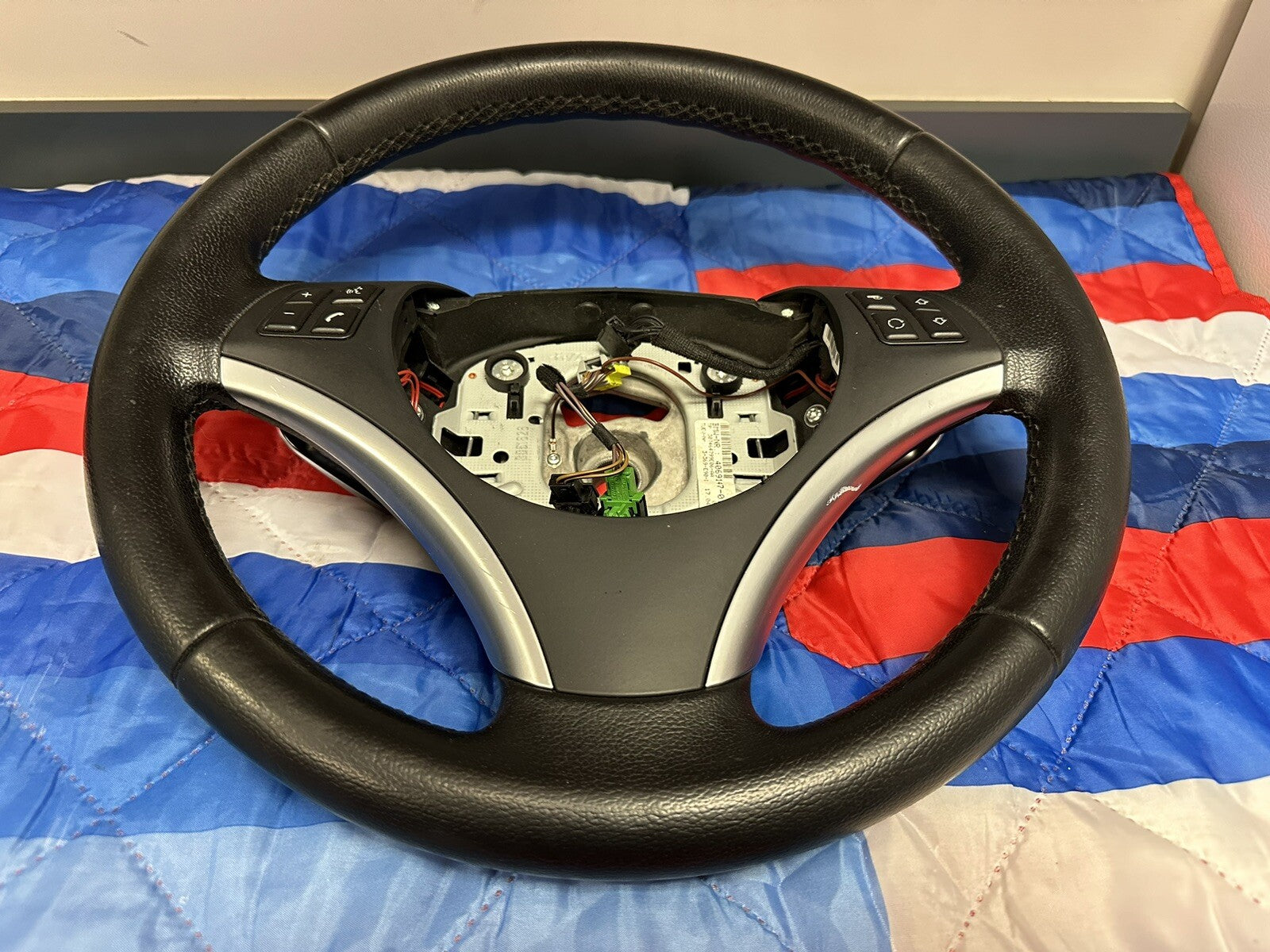 BMW MULTIFUNCTIONAL PADDLESHIFT STEERING WHEEL FITS 3 SERIES E90 E92 4069147