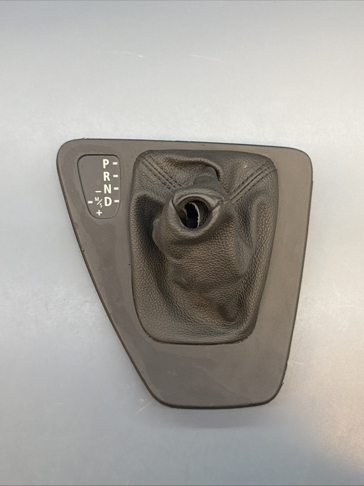 2007-2013 BMW E90 E92 E93 328i Automatic Gear Shifter Trim Bezel 7155643 Oem